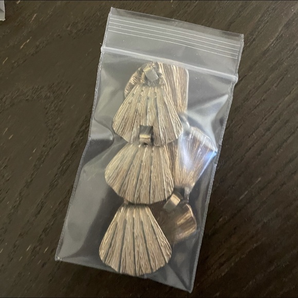 Bundle of Bracelets (8) and Necklaces (2) - Picture 8 of 11